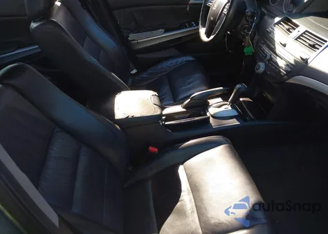 2010 Honda Accord 2.4 Ex-L из США, поврежденный, VIN 1HGCP2F82AA151002